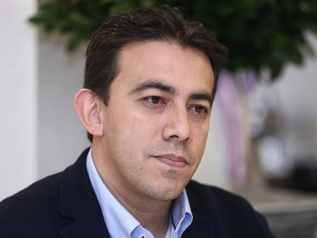 Los clanes políticos son los grandes beneficiaros de esta lluvia de contratos: María Jimena Duzán. Foto: Colprensa