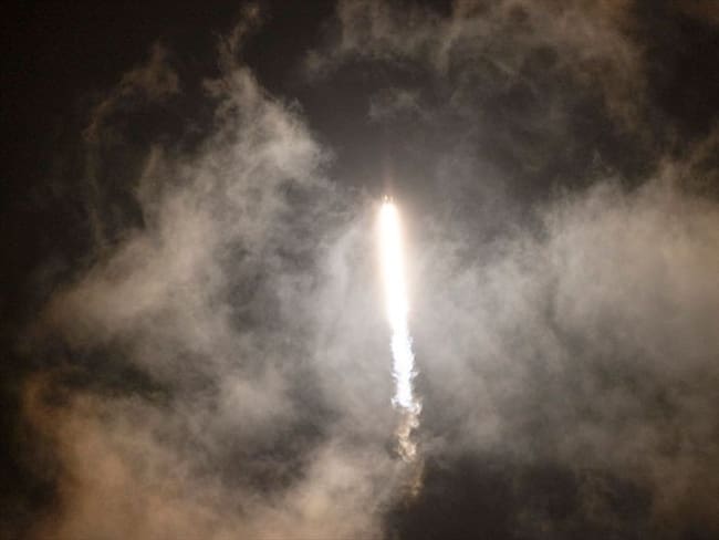 Imagen referencia de un cohete de SpaceX. Foto: Joe Raedle/Getty Images
