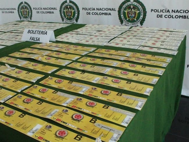 Más de 400 boletas falsas para partido Colombia Brasil incautadas en operativos policiales. Foto: Policía Metropolitana de Barranquilla