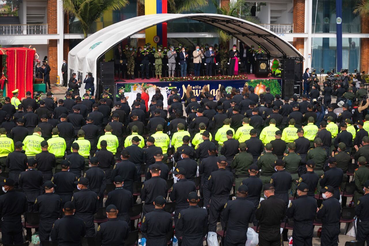 Uniformados de la fuerza pública