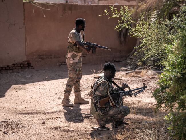 Miembros armados al Ejército de Sudán. I Foto: AMAURY FALT-BROWN/AFP via Getty Images.