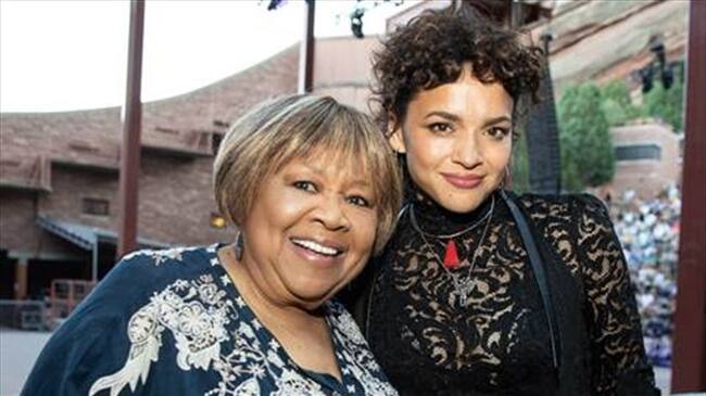 Norah Jones presenta “I’ll be gone”, junto a Mavis Staples. Foto: Cortesía