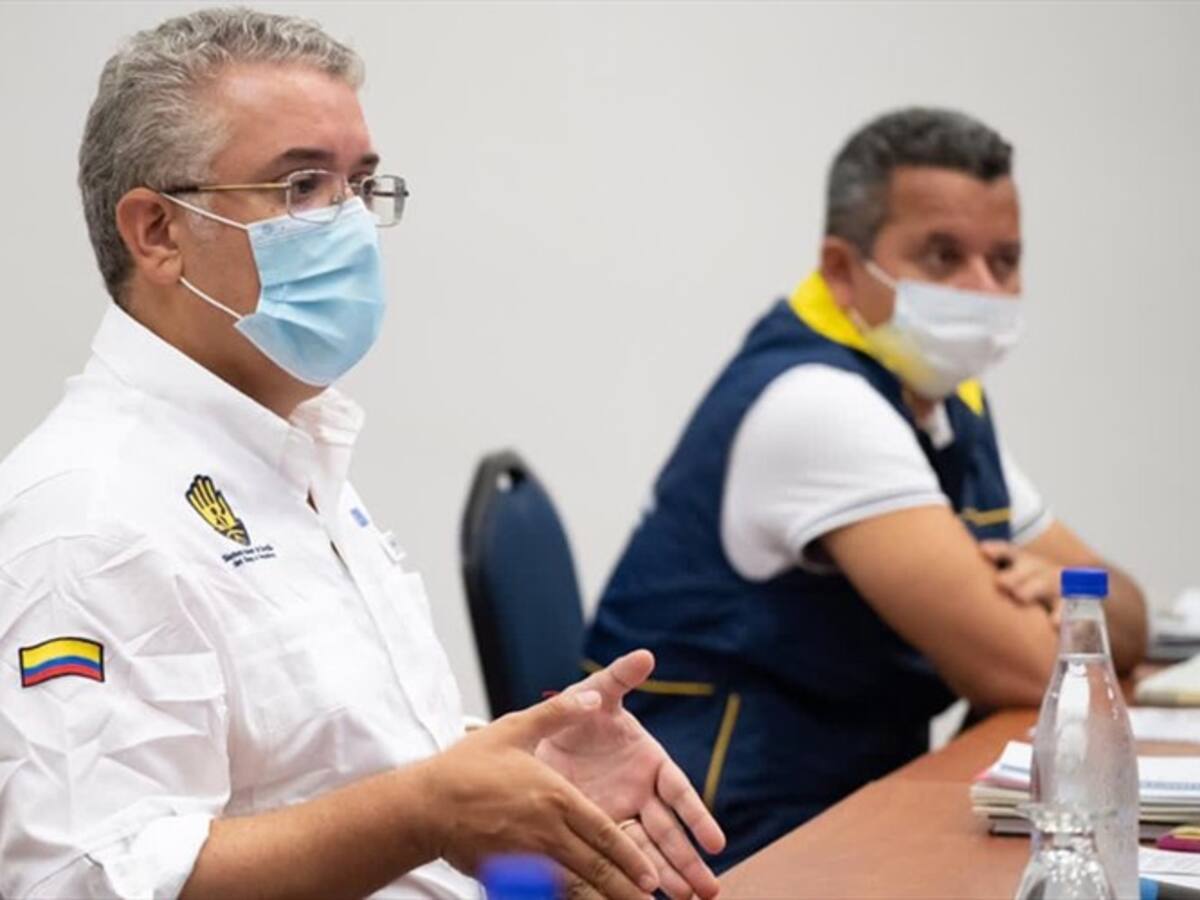 Esperamos completar en 20 días la remoción de escombros y limpieza en Providencia: Duque