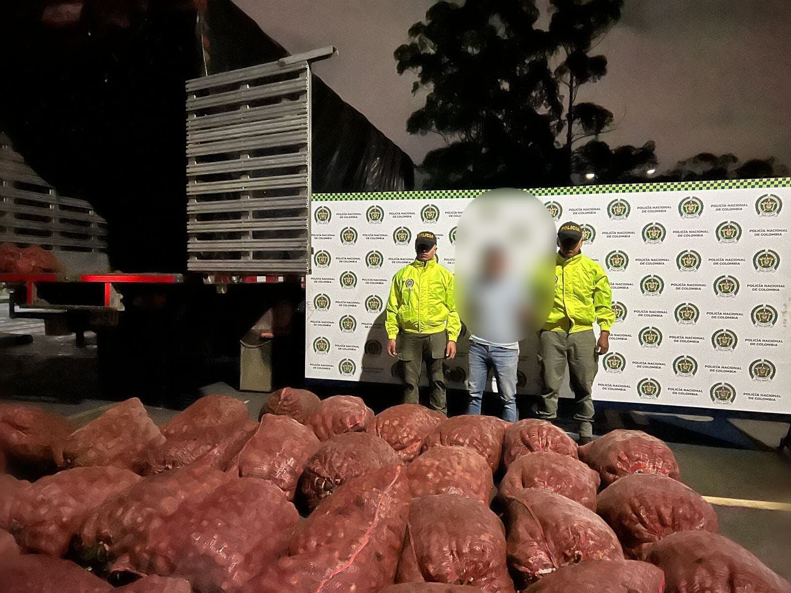 Una persona resultó capturada y quedó a disposición de Fiscalía. Crédito: Policía Nacional.