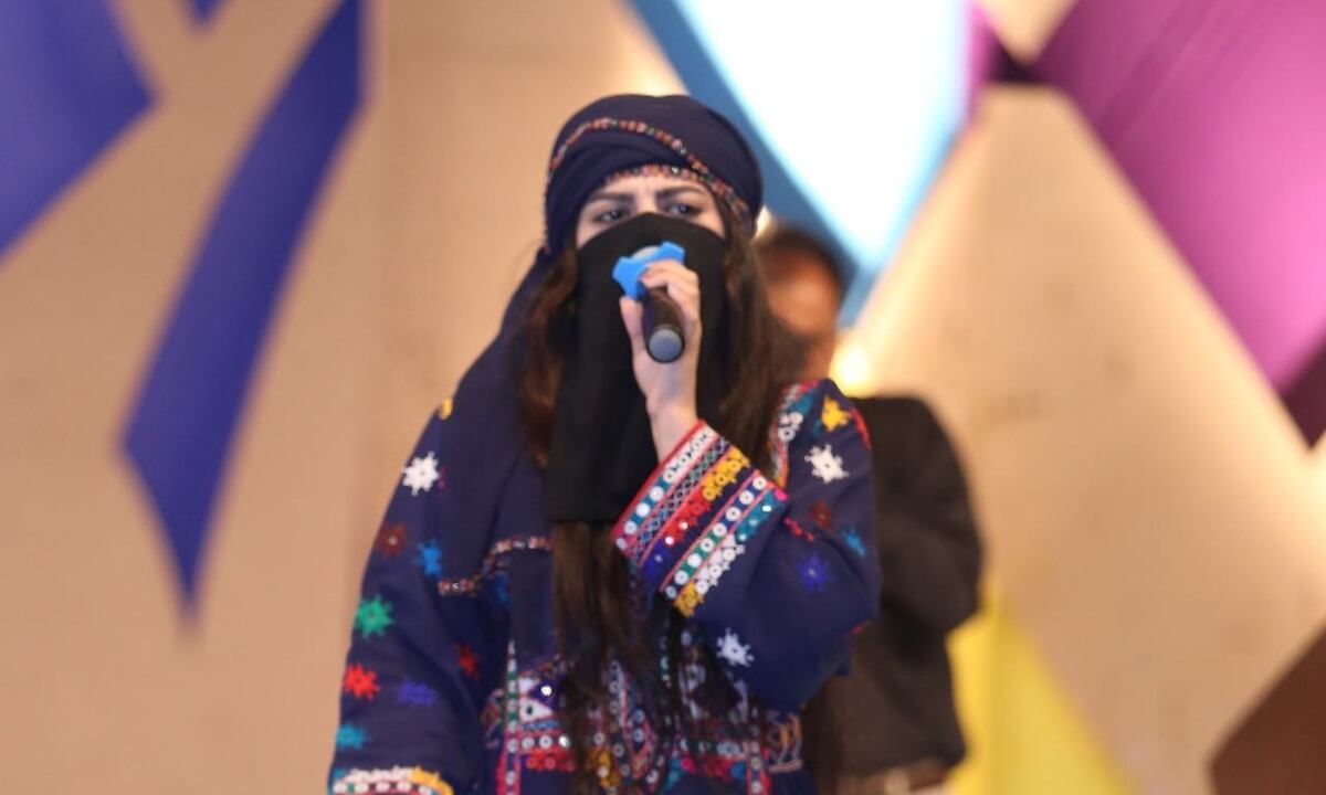 “Cubro mi cara porque es mi identidad”: Eva B, la rapera pakistaní que es tendencia en redes. Foto: @iamevaab