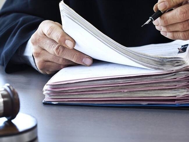 Primera condena contra abogado que se graduó con documentos falsos en U. del Chocó. Foto: Getty