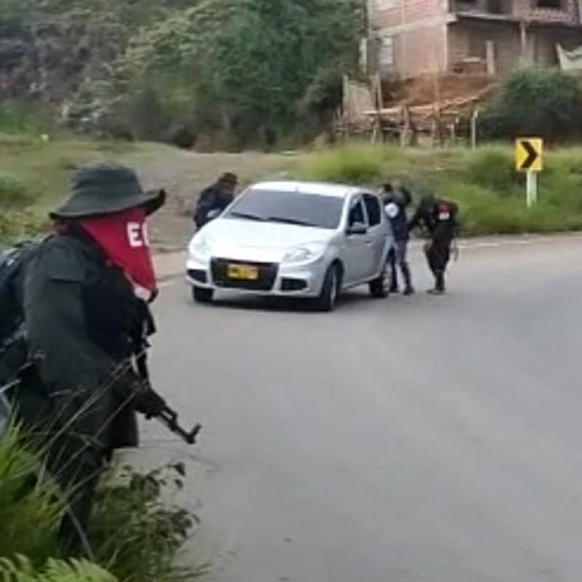 El ELN montó un retén ilegal en territorio indígena del norte del Cauca