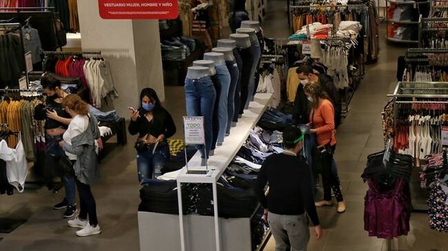 En noviembre de 2020 subieron las ventas del comercio. Foto: Colprensa