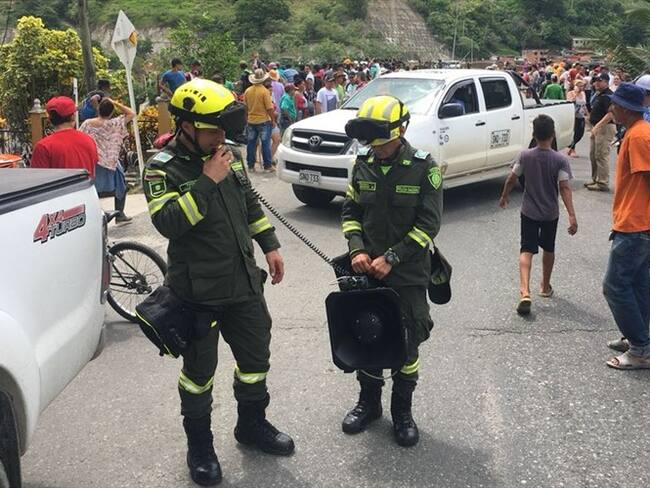 Fuerza Pública, en alerta máxima por emergencia en el río Cauca. Foto: Policía Nacional