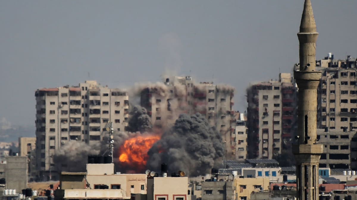 Israel bombardeó universidad de Gaza vinculada al grupo Hamás