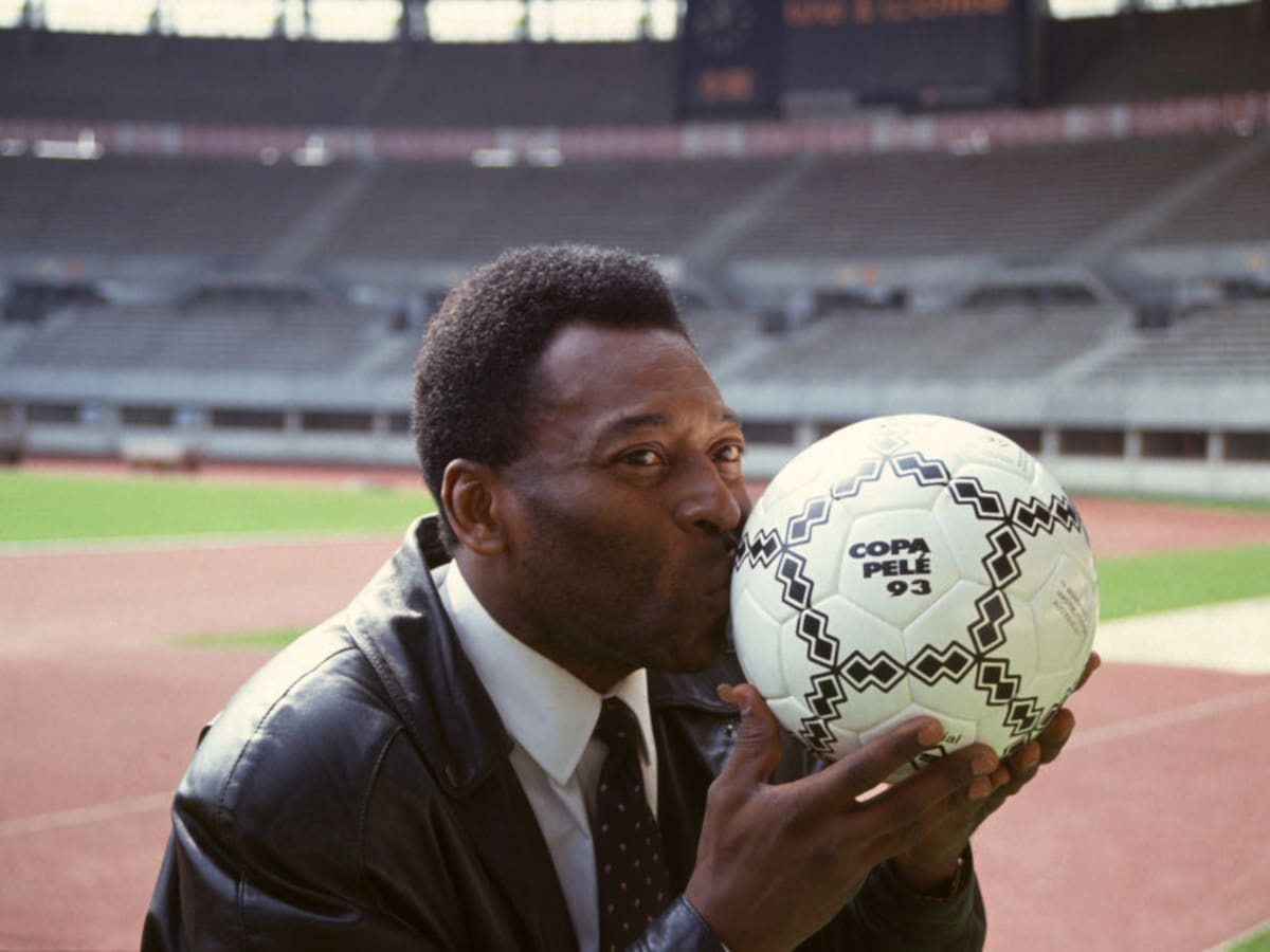 Murió Pelé: ¿cuándo marcó su gol número 1.000?