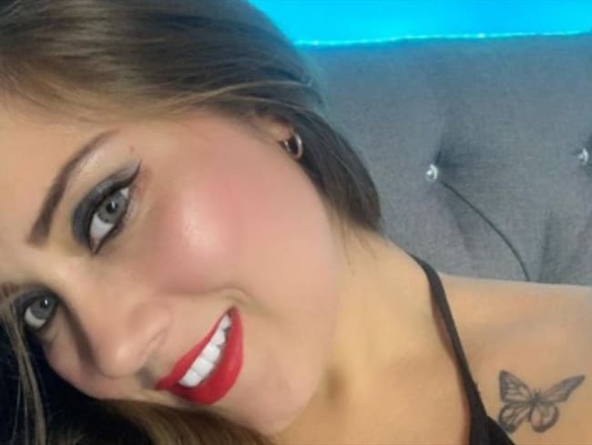 Sara Blonde, una de las mujeres que grabó un video para adultos en un centro comercial. Foto: Instagram: @sarablondexx