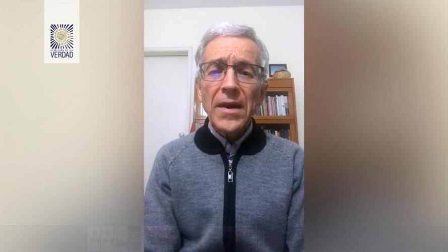 Entre los comisionados que viajarán a Buenaventura está el presidente de la Comisión, padre Francisco de Roux. Foto: Rafael Aristizábal