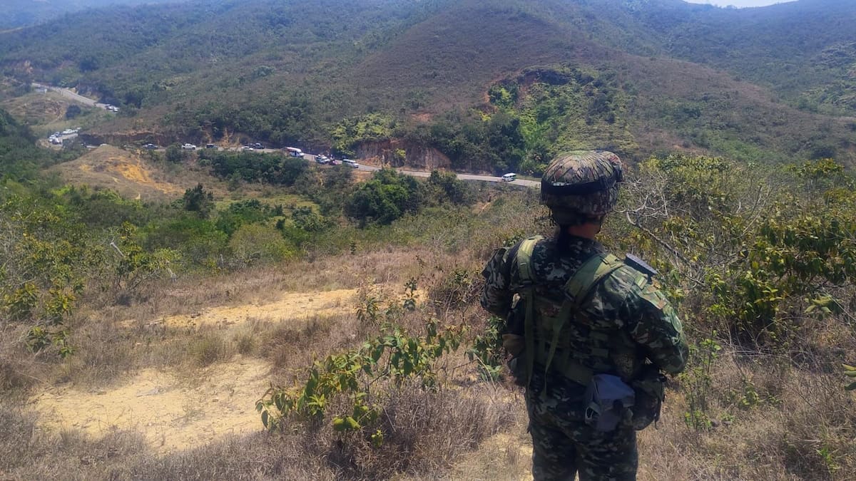 ELN sigue usando escuelas como trinchera en el Catatumbo, denuncian profesores