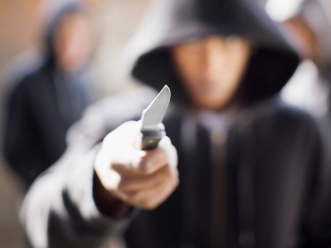 Imagen de referencia de ataque con arma blanca. Foto: Getty Images.