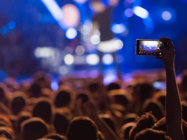 Masiva queja de artistas y empresarios del espectáculo contra cobros de Sayco