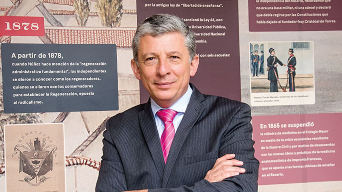 Universidad del Rosario desvinculó al rector Alejandro Cheyne