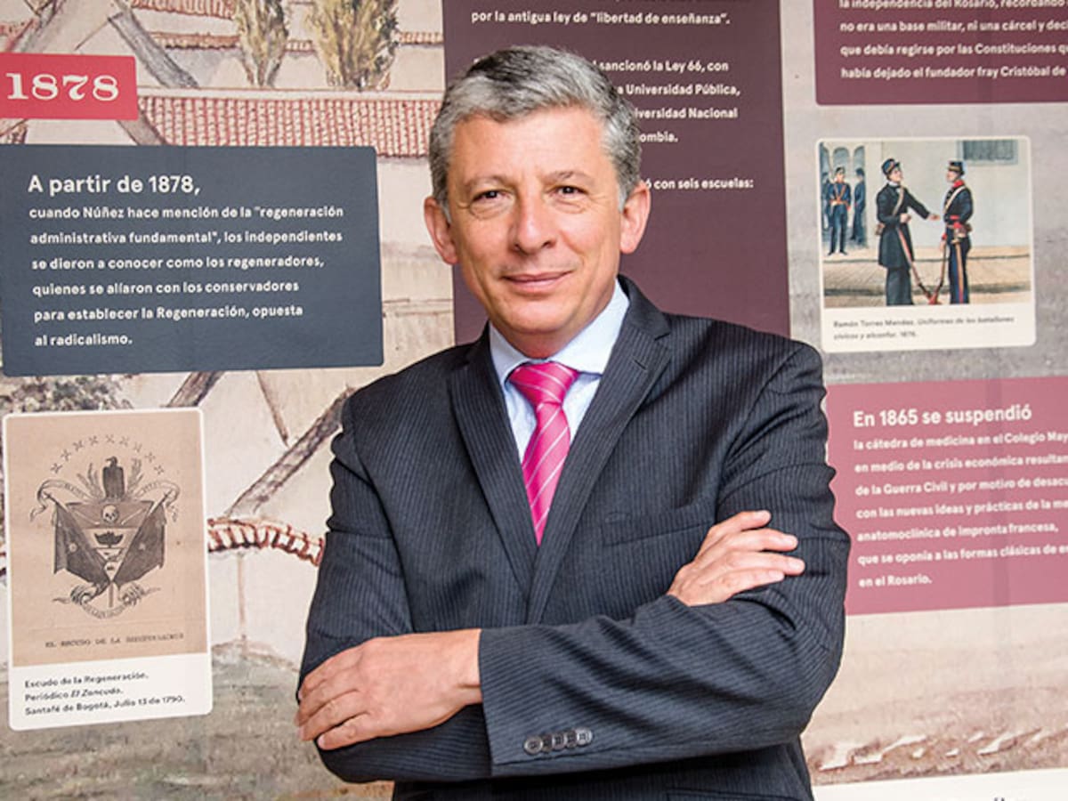 Universidad del Rosario desvinculó al rector Alejandro Cheyne