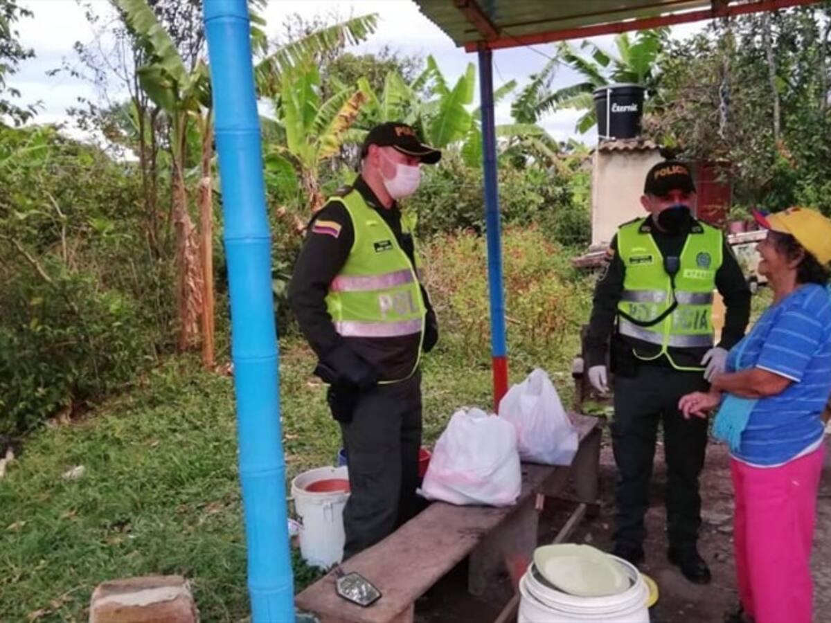 Iglesia Católica y Policía de Boyacá unen esfuerzos para llevar ayudas a familias