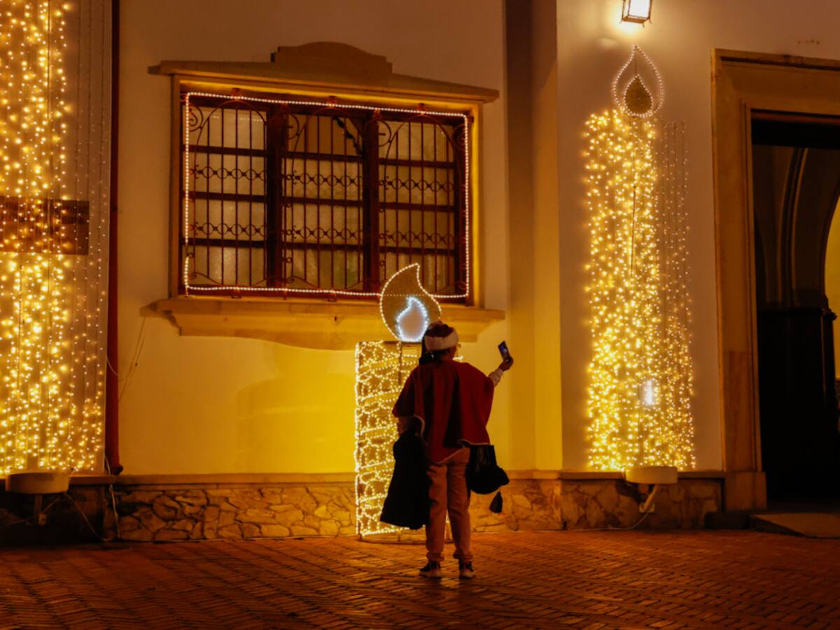 ¿Cuál es el nombre correcto de las luces, “led” o “LED”?