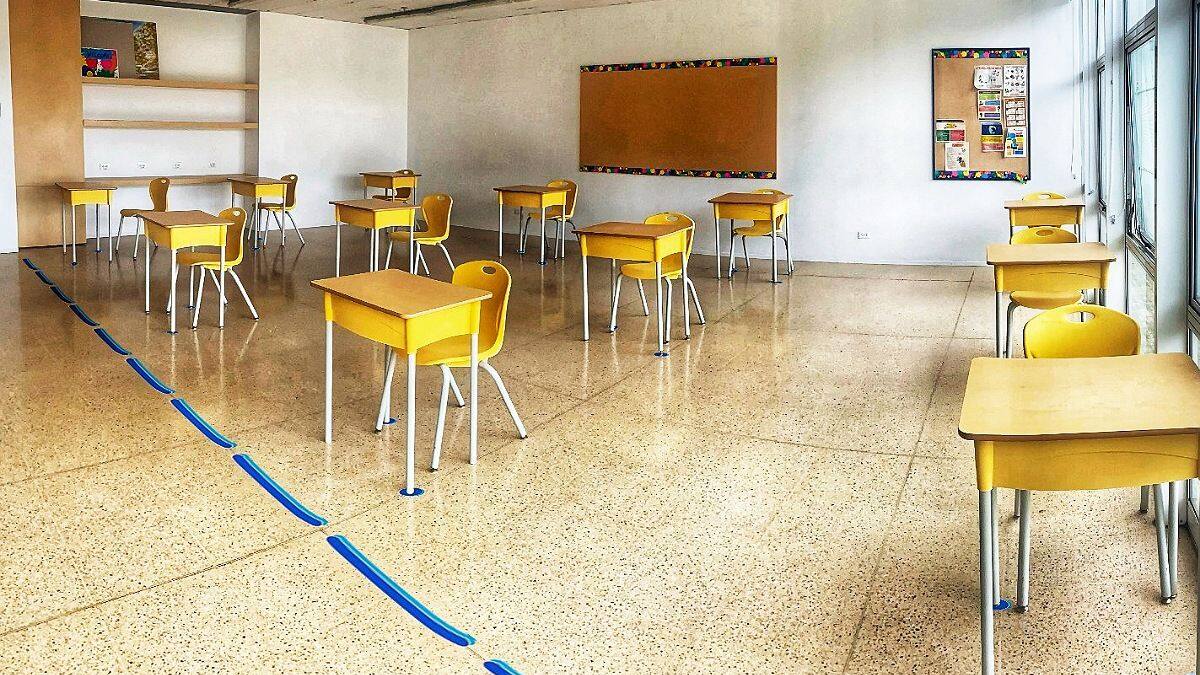 Más de 800 niños, sin clases por intensos combates en Argelia, Cauca