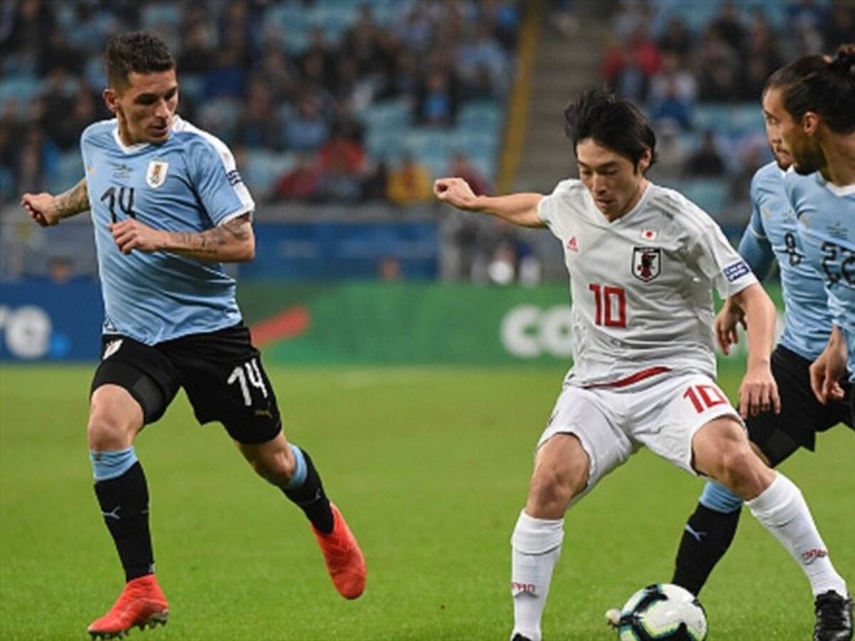 Uruguay no puede con una sorprendente selección japonesa
