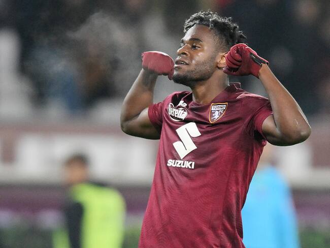 Turin (Italy), 04/12/2023.- Torino&#039;s Duvan Zapata celebrates after scoring the 3-0 goal during the Italian Serie A soccer match between Torino FC and Atalanta BC, in Turin, Italy, 04 December 2023. (Italia) EFE/EPA/ALESSANDRO DI MARCO
