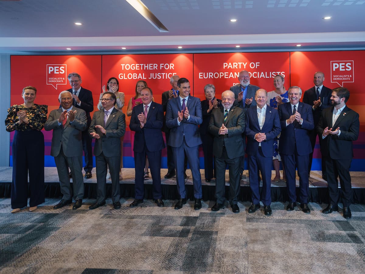 Sistema financiero requiere cambio para avanzar hacia una economía descarbonizada: Petro