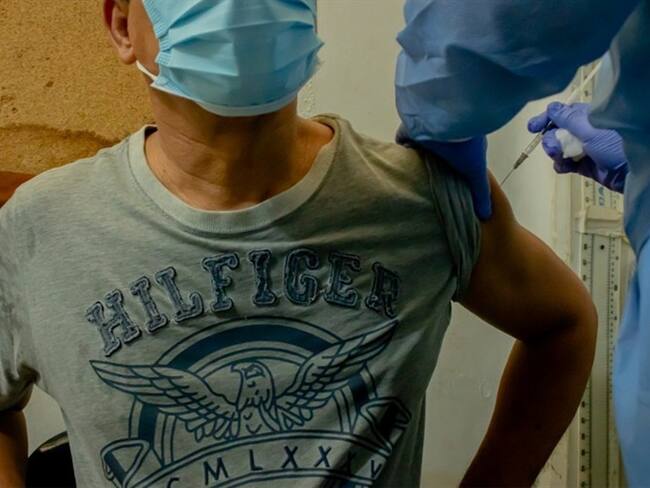 La vacunación en centros carcelarios empezó en la cárcel de Ternera y seguirá en la cárcel Distrital de Mujeres. Foto: Cortesía