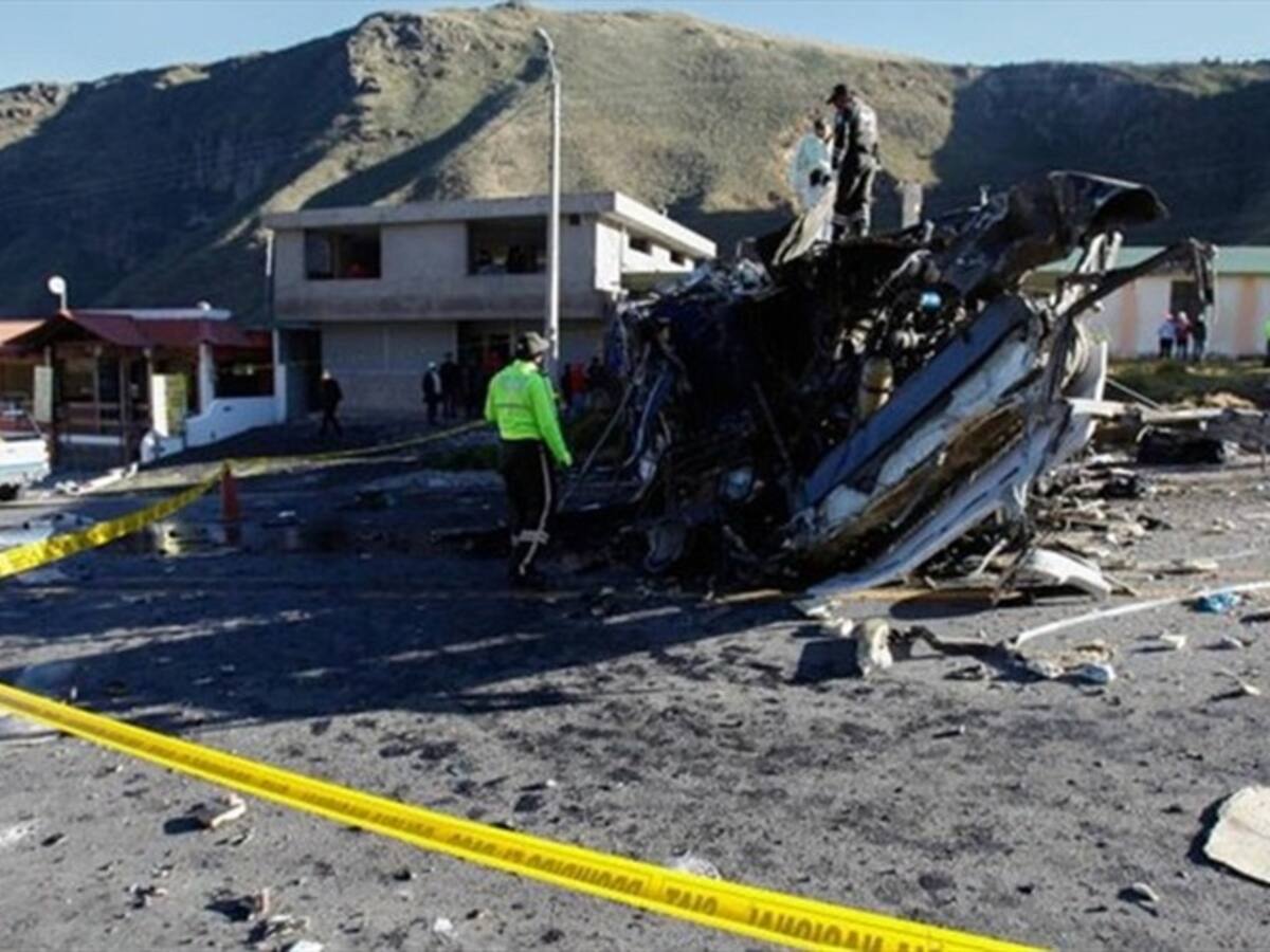 Supertransporte oficializó investigación a empresa de bus accidentado en Ecuador