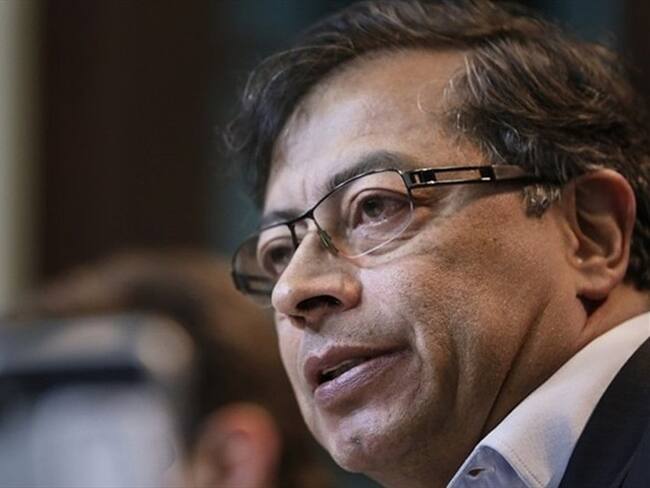 Así lo compartió en su cuenta de Twitter el exalcalde de Bogotá.. Foto: Colprensa