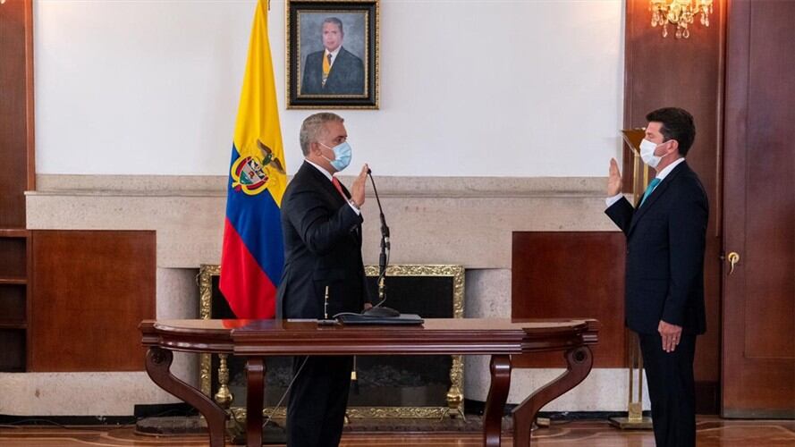 Presidente Iván Duque posesionó a Diego Molano como ministro de Defensa. Foto: Presidencia Colombia