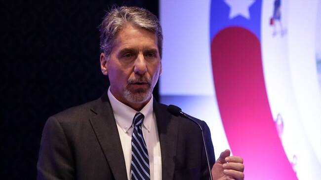 El embajador Kevin Whitaker invitó a un desayuno en su casa a los miembros de la subcomisión encargada de estudiar las objeciones a la Ley Estatutaria de la JEP en la Cámara. Foto: Colprensa