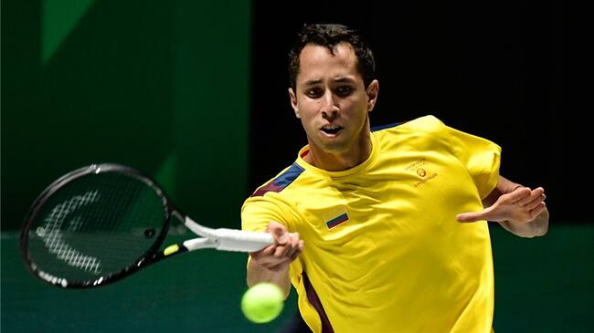 Daniel Galán clasificó a los cuartos de final del ATP 250 de Córdoba. Foto: Agencia AFP