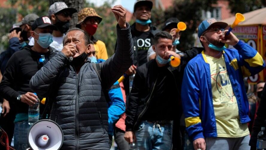 Auxilios económicos para microempresarios afectados en Bogotá. Foto: Getty Images