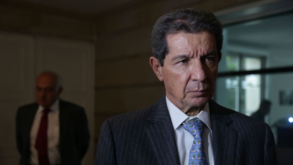 “No se puede invitar a negociar con un revólver en la cabeza”: José Félix Lafaurie al ELN