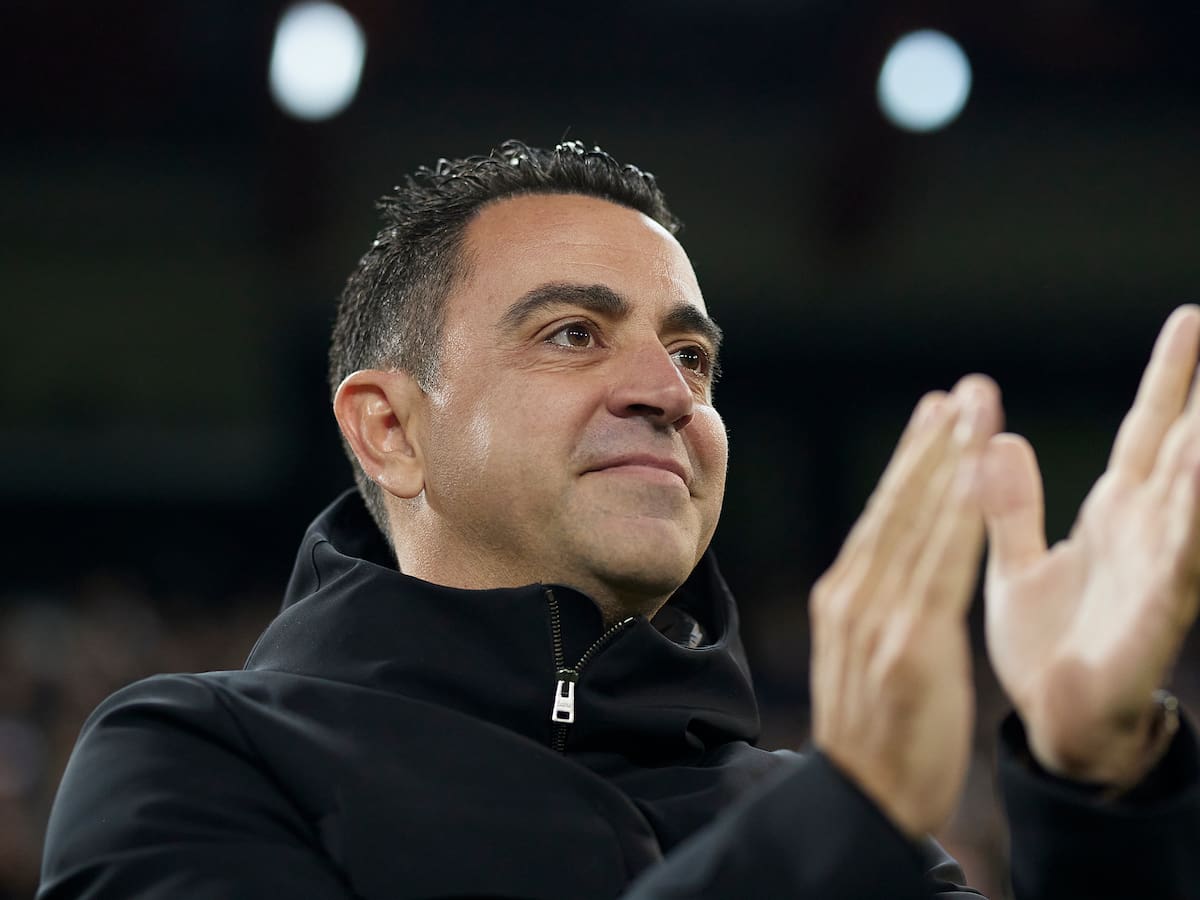 Xavi Hernández renuncia al Barcelona para dar “un cambio de rumbo”