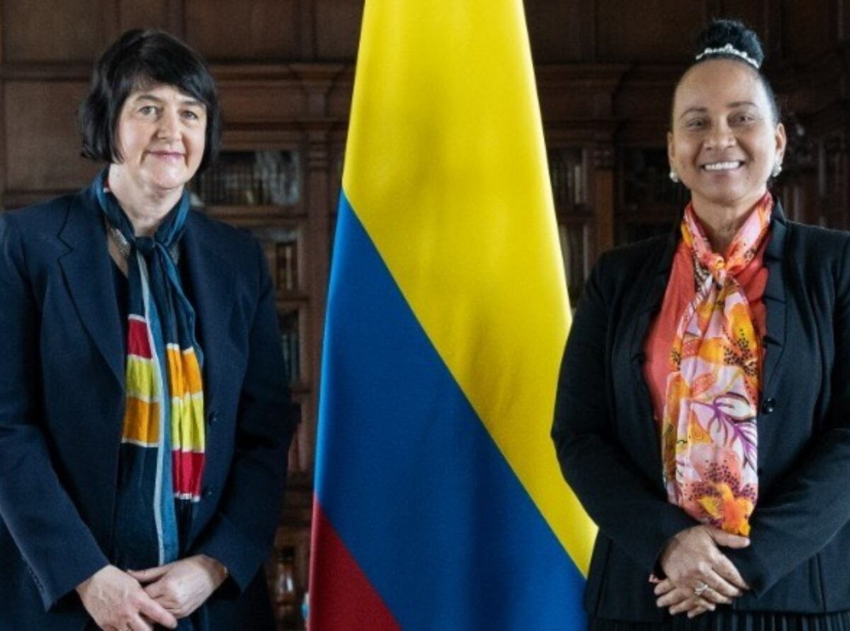 Relatora especial de las Naciones Unidas sobre la trata de personas, Siobhán Mullally y la viceministra de Asuntos Multilaterales, Elizabeth Taylor Jay | Foto: Cancillería