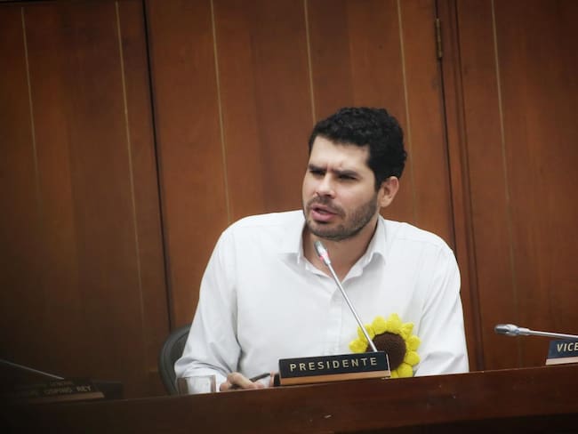 “Nos tocará retirar la apelación, para que no hundan la consulta con esta jugadita”: Fabián Díaz