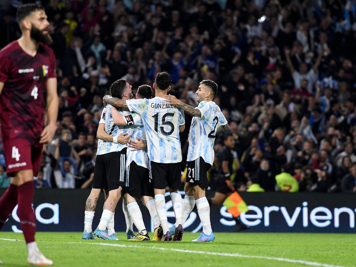 Argentina goleó 3-0 a Venezuela con goles de Messi, Di María y ‘Nico’ González