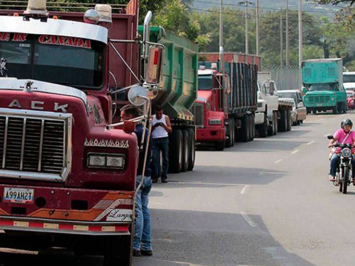 Transportadores permanecen sin poder ingresar a la zona industrial de Barranquilla