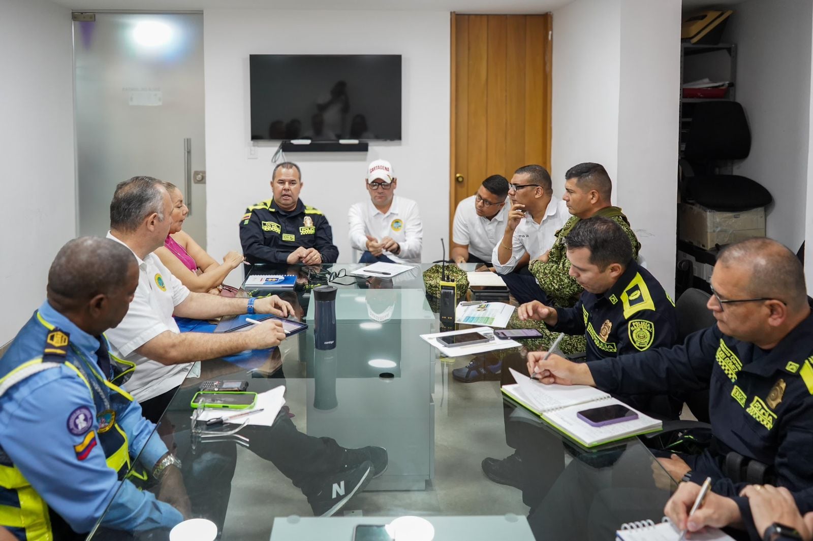Consejo extraordinario de seguridad para determinar medidas de seguridad en Cartagena. (Foto: Alcaldía de Cartagena)