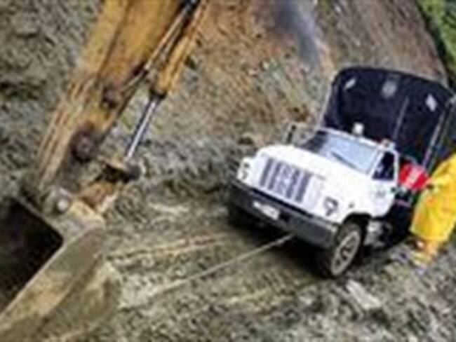 Gobierno suscribó convenios por $22.563 millones para la red terciaria de Magdalena