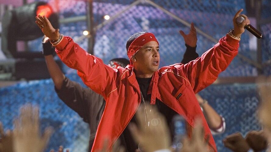 Sus seguidores se quedaron sorprendidos por el cambio. Inclusive cantantes como Ozuna, Wisin y Sebastian Yatra celebraron su publicación. Foto: Getty Images