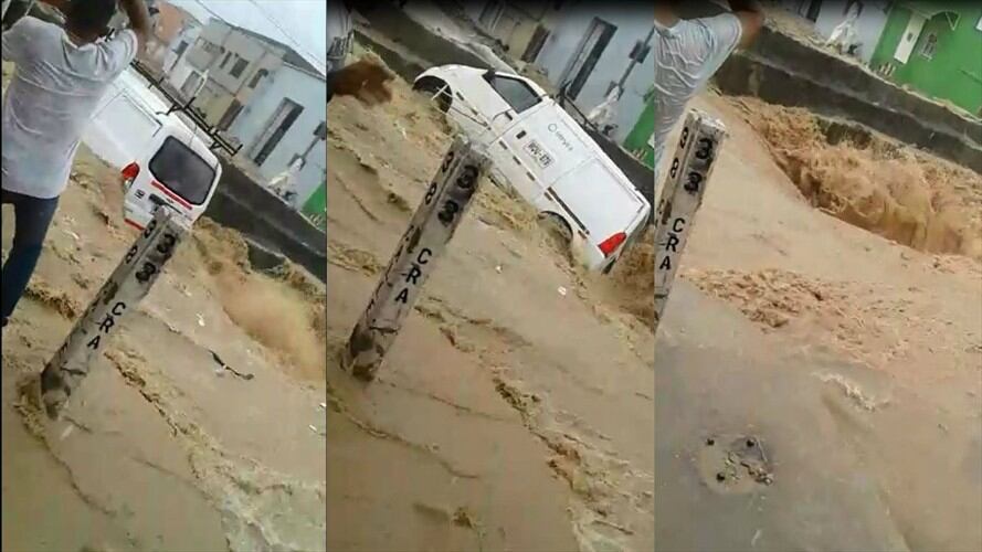 El arroyo Hospital arrastró un vehículo en Barranquilla. Foto: