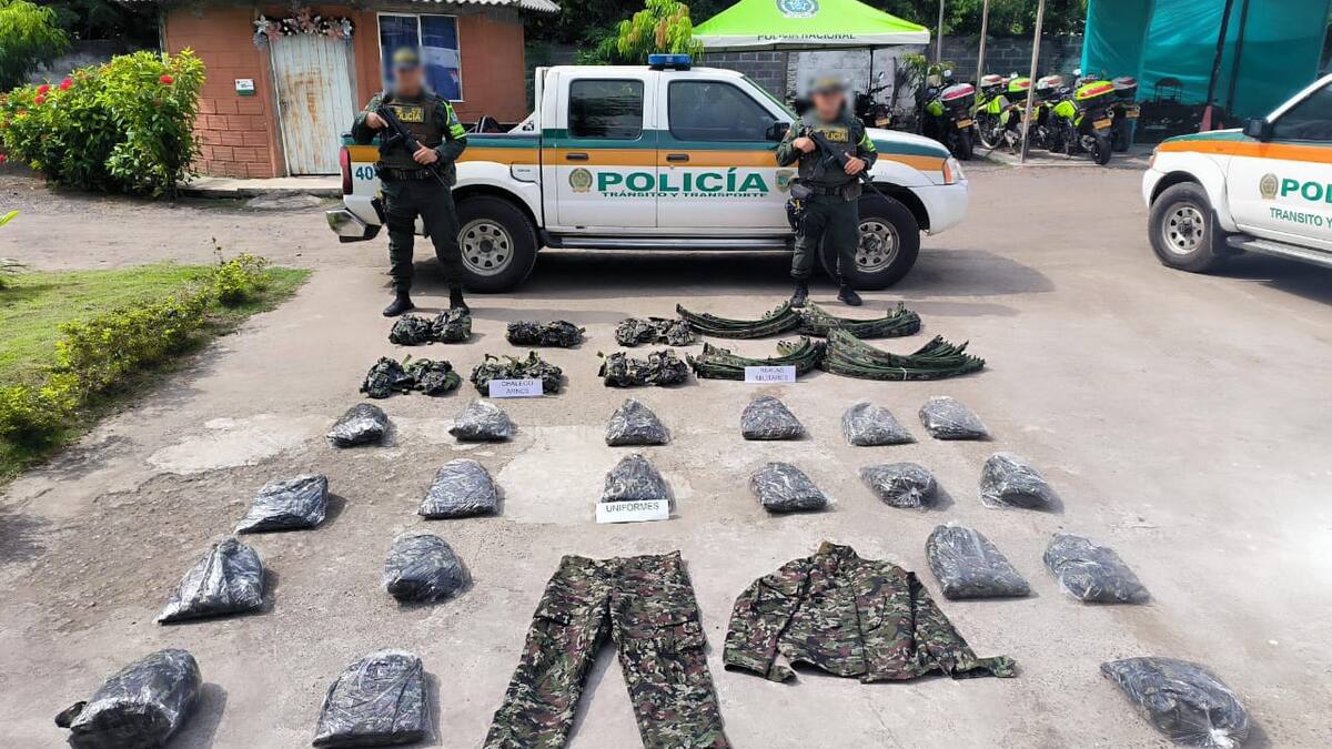 Incautan uniformes de uso privativo de las Fuerzas Militares en Córdoba