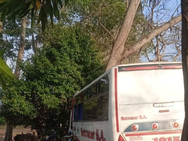 13 personas heridas deja grave accidente de tránsito en Moñitos. Foto: cortesía comunidad La Doctrina.