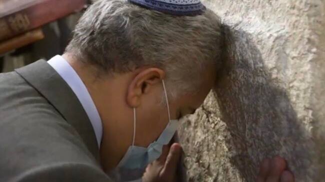 Iván Duque, presidente de Colombia, visitó el Muro de los Lamentos. Foto: Presidencia de la República
