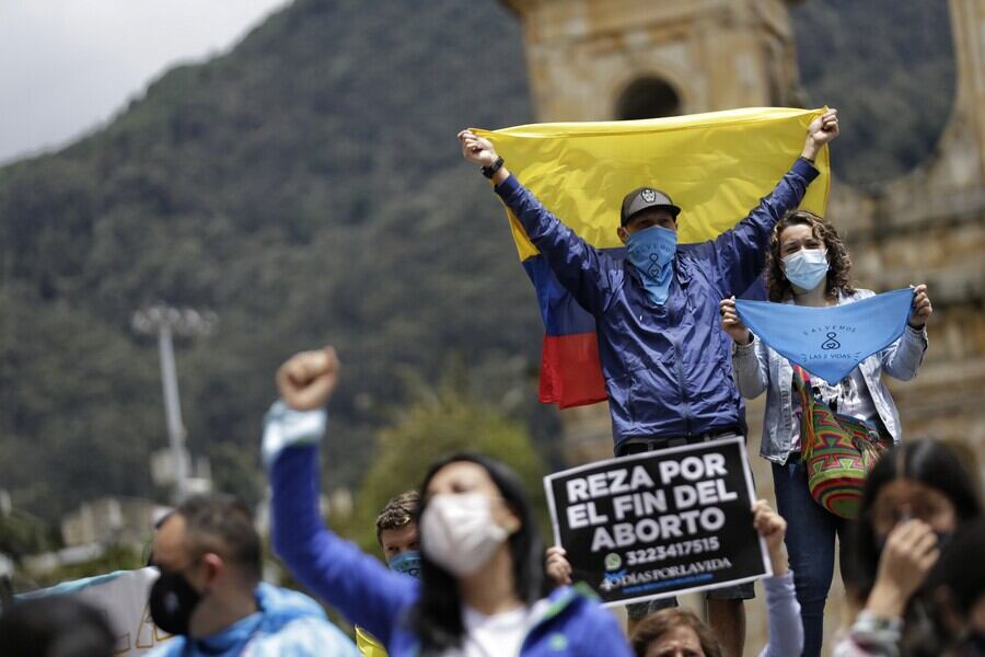 Estas serían las tres preguntas del referendo provida contra la interrupción del embarazo. Foto: Colprensa