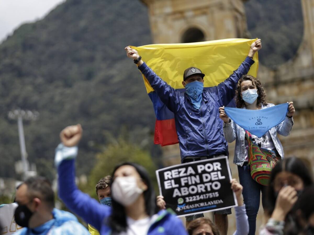 Estas serían las tres preguntas del referendo provida contra la interrupción del embarazo